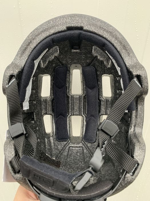 Kask Uvex HLMT4 51-55cm dzieciecy czarny rowerowy orzeszek orzech
