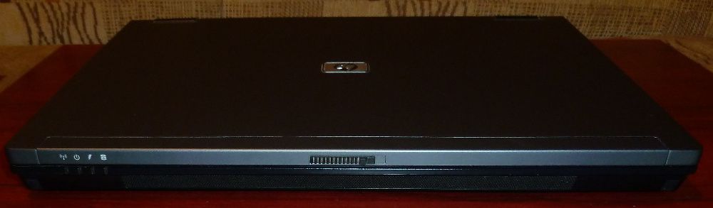 Laptop HP  15,4" Windows 10 Profesional, Dysk SSD WI-FI, BT, HDMI