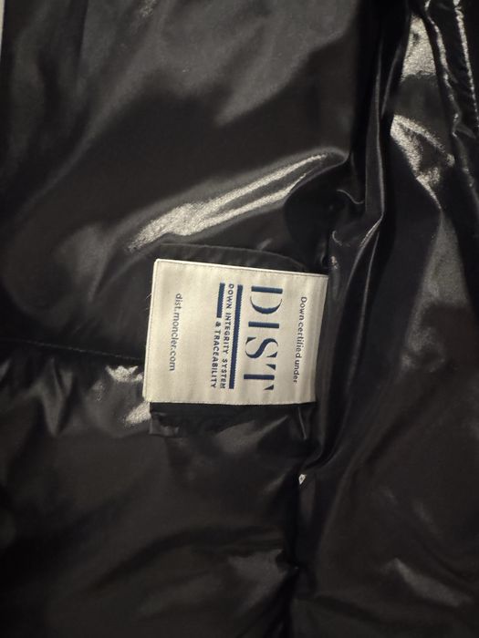 Moncler пуховик новый