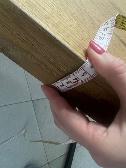 Stół dębowy z metalowymi nogami