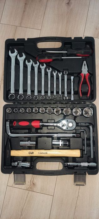 Zestaw kluczy nasadowych