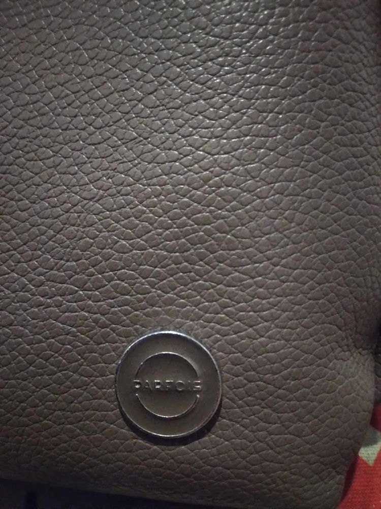 Mochila de pele