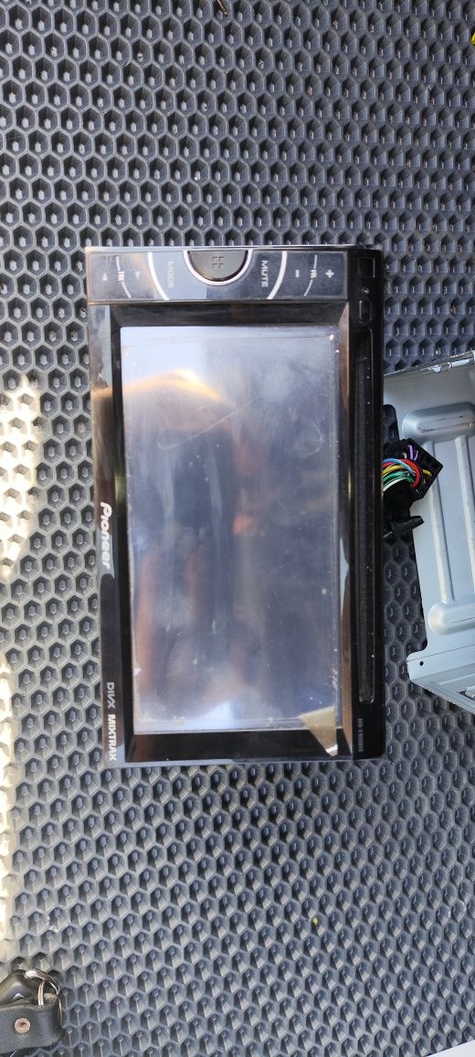 Pioneer AVH-X1600DVD