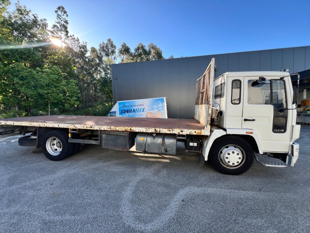 Volvo FL6 14 Nacional