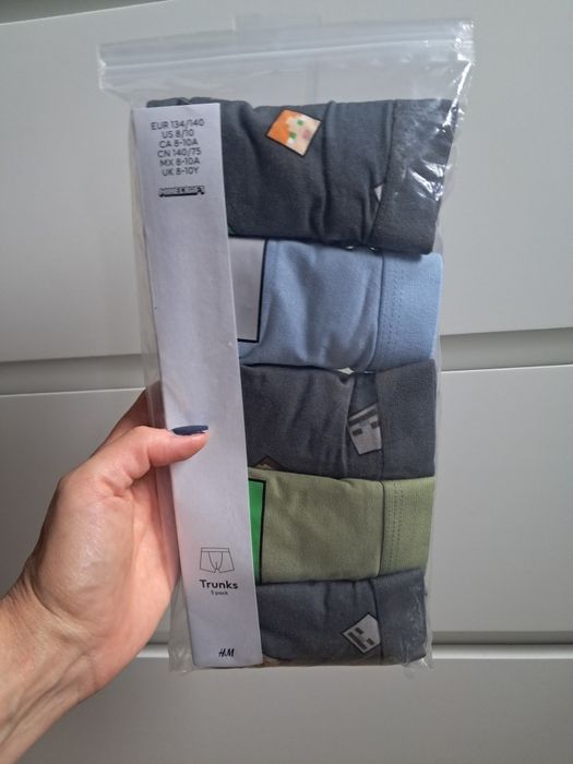 H&M bokserki chłopięce Marvel 134/140
