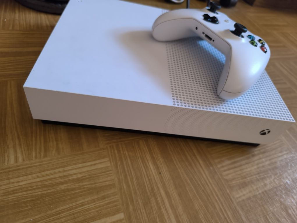 Xbox one S All Digital 1TB