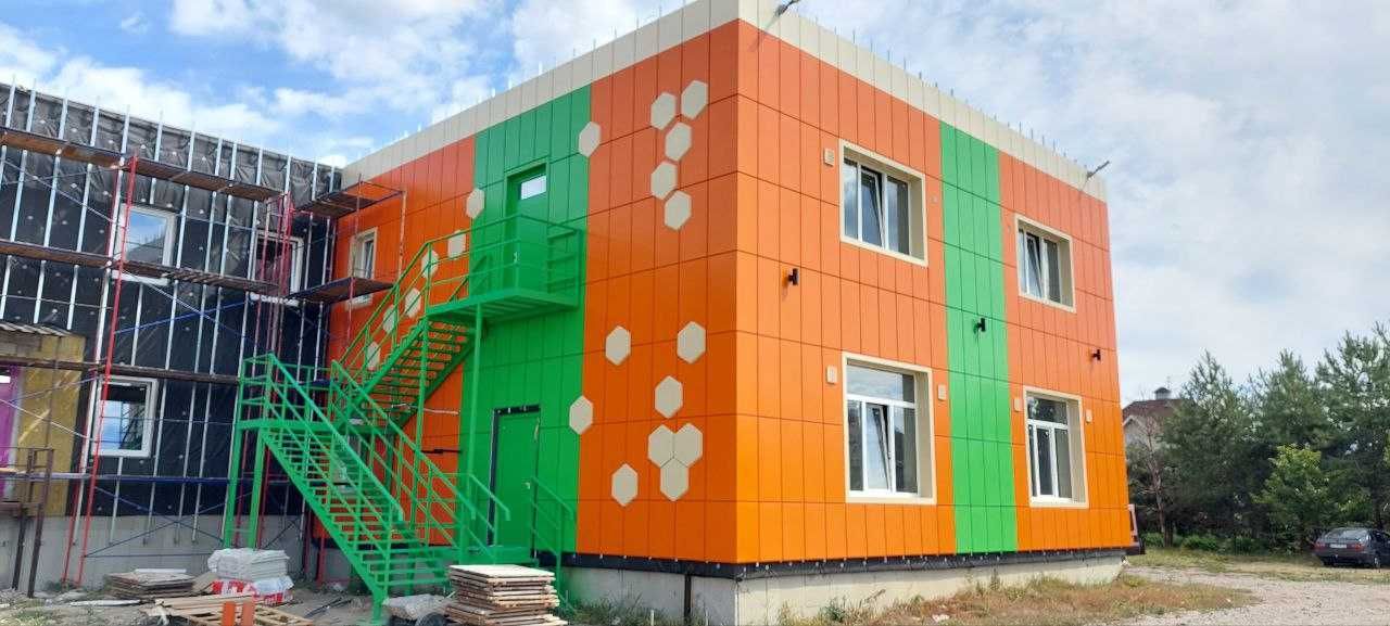 ФАСАДНІ КАСЕТИ, Стандартні, з ребрами та перфаровані