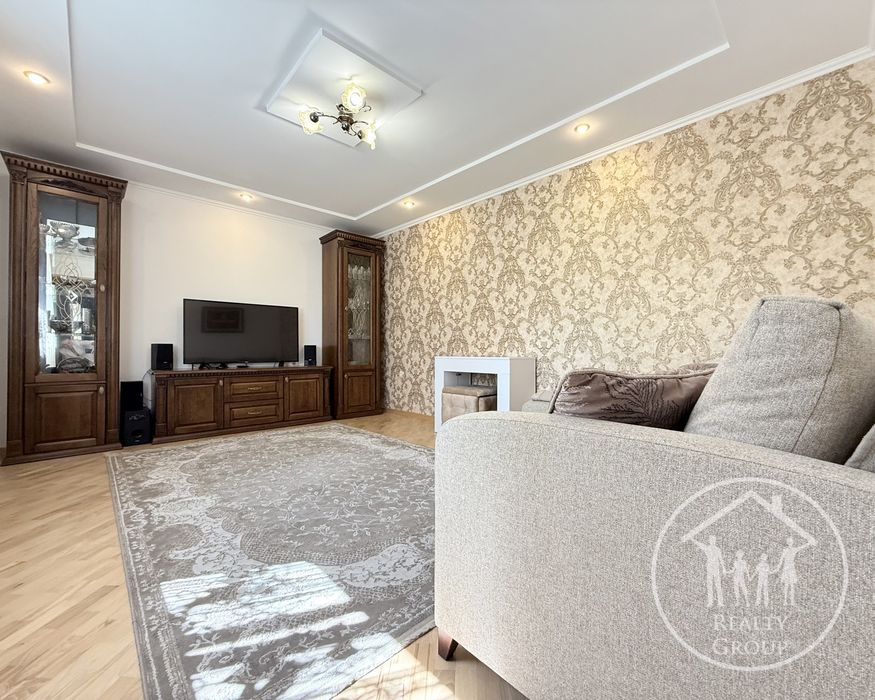 Продам будинок в ближньому центрі!Високий замок!Знесіння!