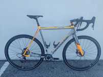 Cannondale super de gravel oportunidadeee.