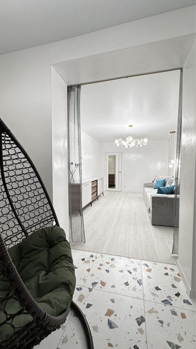 Ремонт. Меблі..З вилядом на річку Південний Буг.