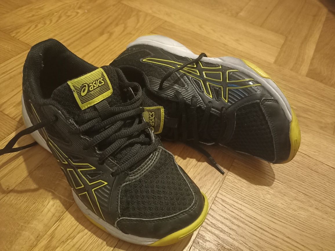 Buty Asics rozm. 37 do biegania, lekkoatletyki, na WF