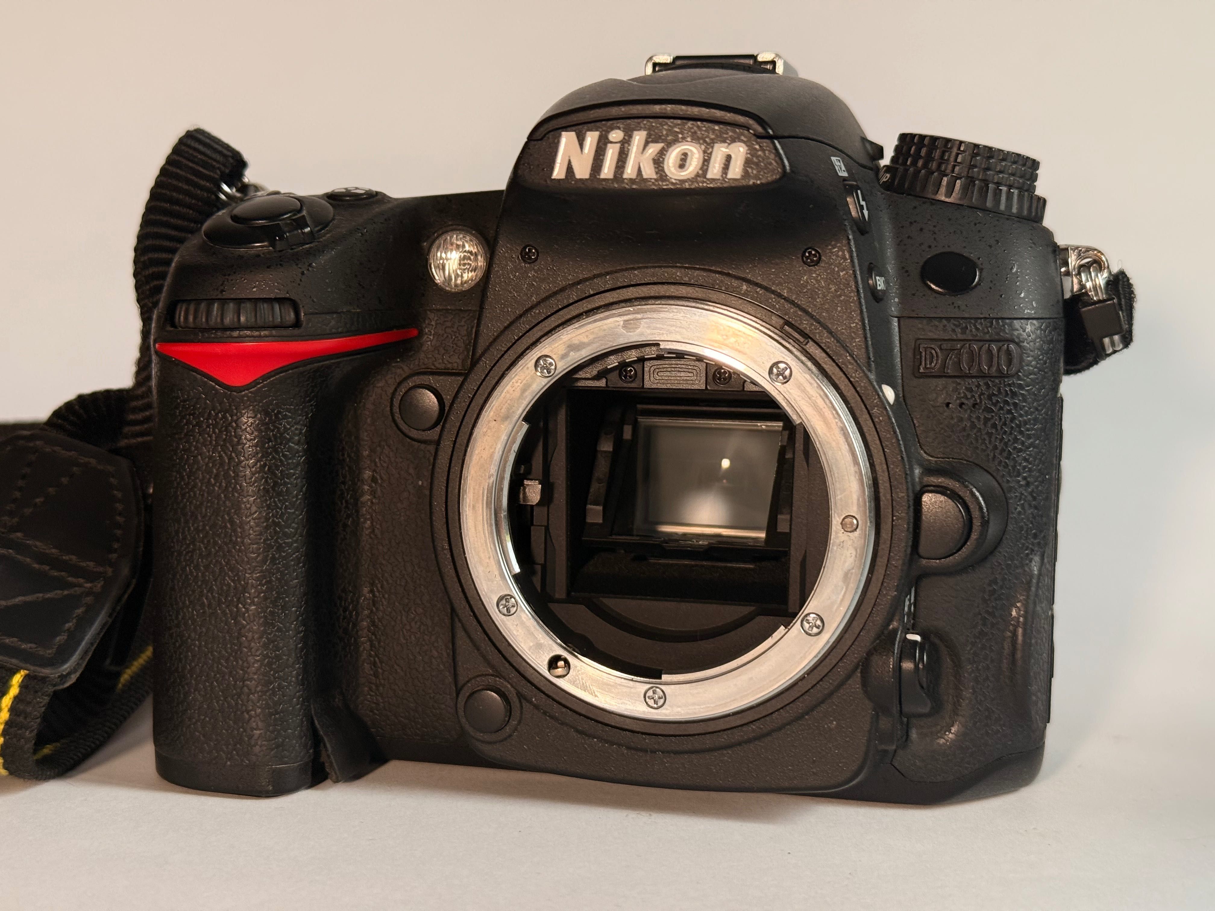 Nikon D7000 + 18-55mm + 55-200mm | Świetny stan | Pudełka + torba