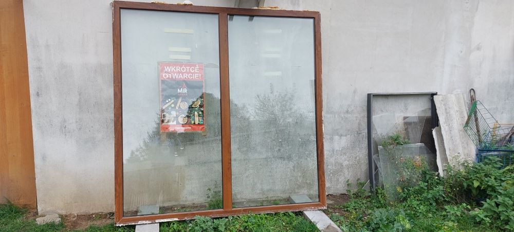 Sprzedam okno 200cmx200cm złoty dąb