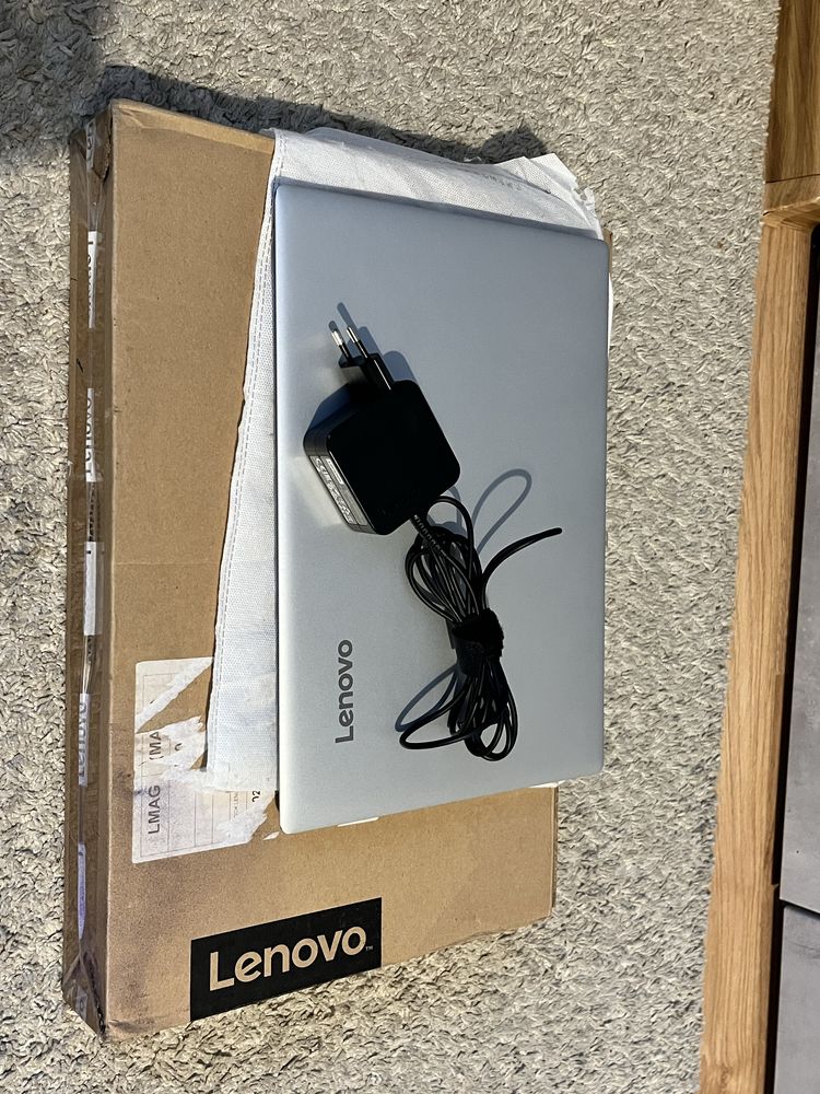 Lenovo IdeaPad 100S-14IBR N3060 4GB 32eMMC W10 Srebrn