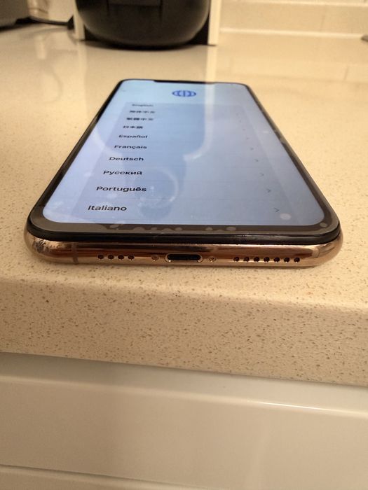 iPhone 11 Pro Max em ótimo estado – Super funcional