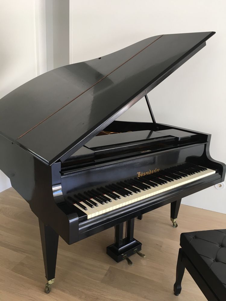 Piano 1/4 cauda Bosendorfer