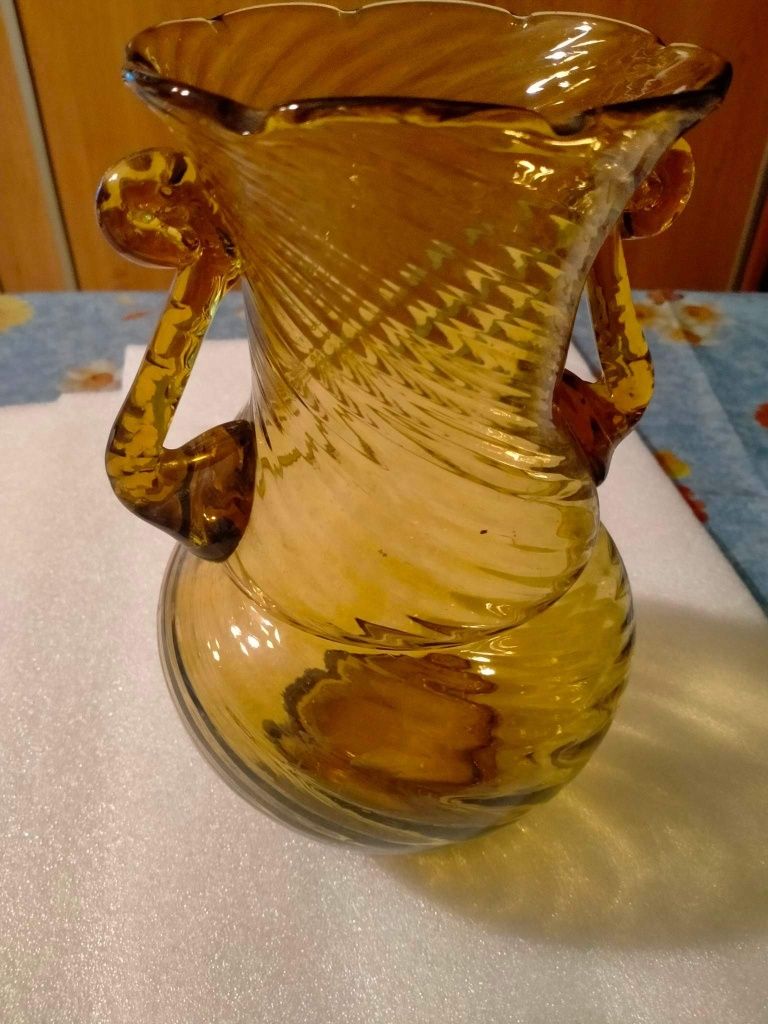 Piękny wazon z okresu prl