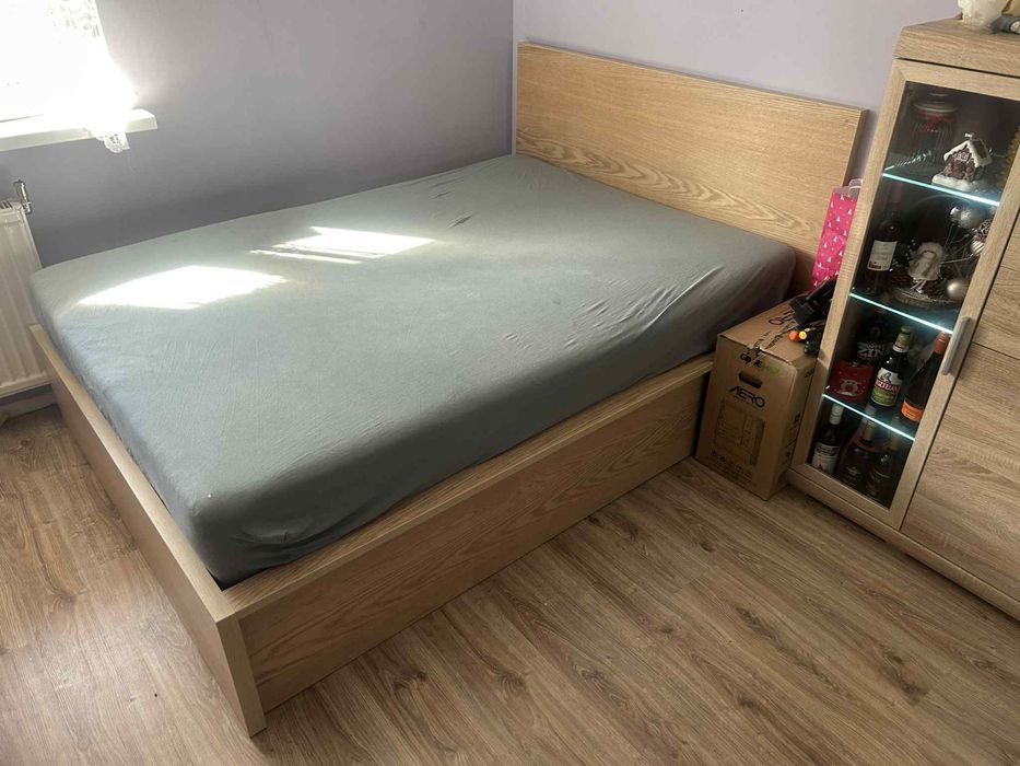 Łóżko  ikea malm 140x200