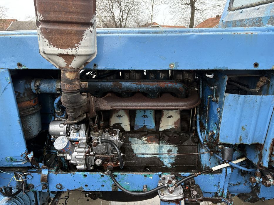 Продам трактор Т-40 і прес FAHR