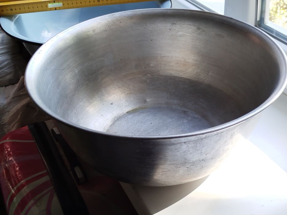 Продам аллюминевий таз