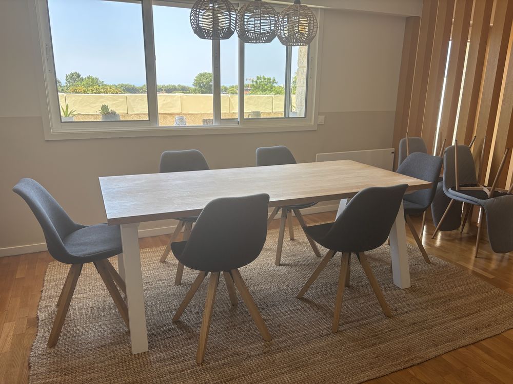 Mesa de Jantar extensivel  + 6 cadeiras