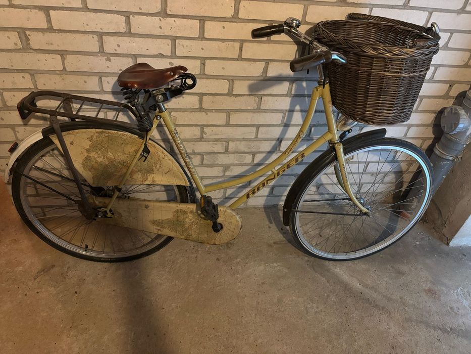 Rower holenderski damka  z koszem, hamulce w piaście, bagażnik