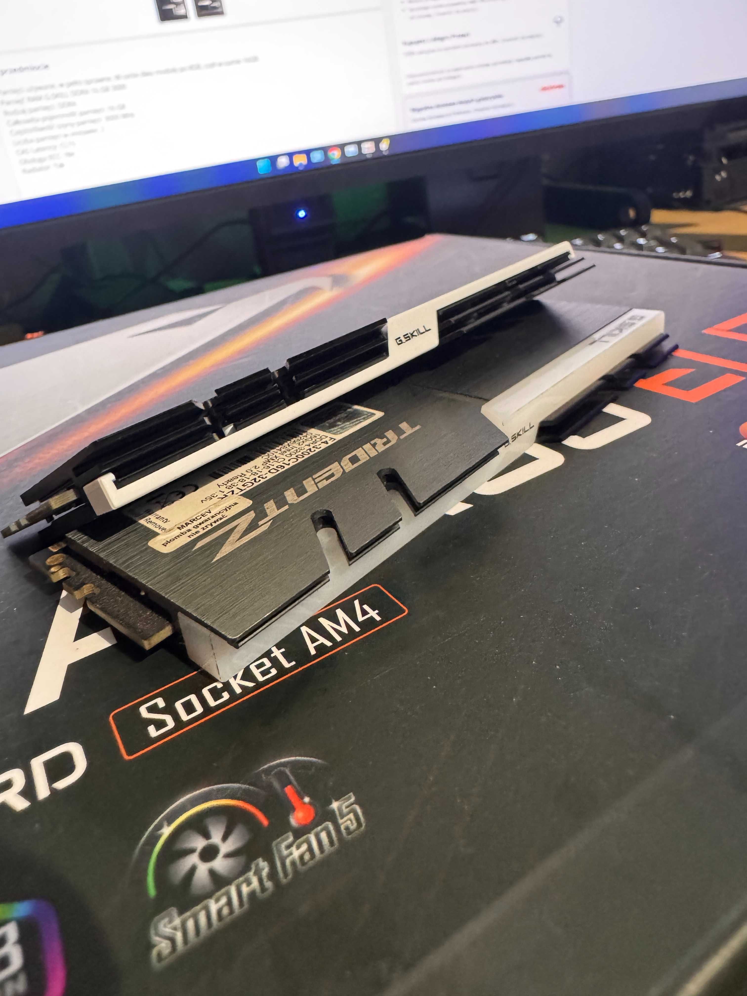 Pamięć RAM 32GB 2x16GB 3200Mhz DDR4 G.Skill TridentZ RGB