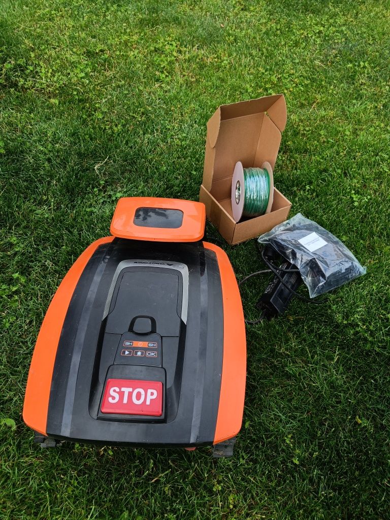 Robot koszący kosiarka automatyczna Yard Force Easy Mow 260B