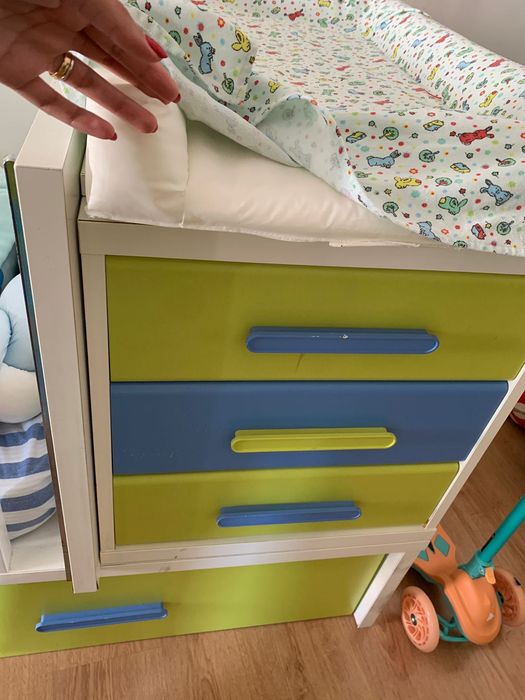 Cama que vira berço
