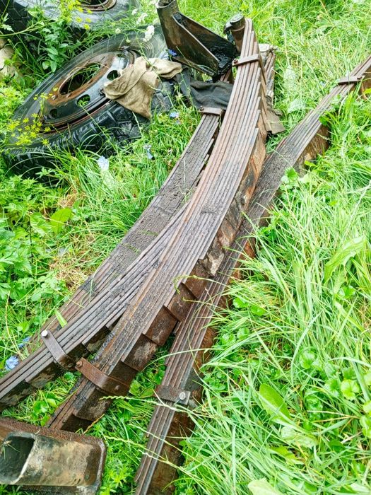 Продам осі на прицеп.