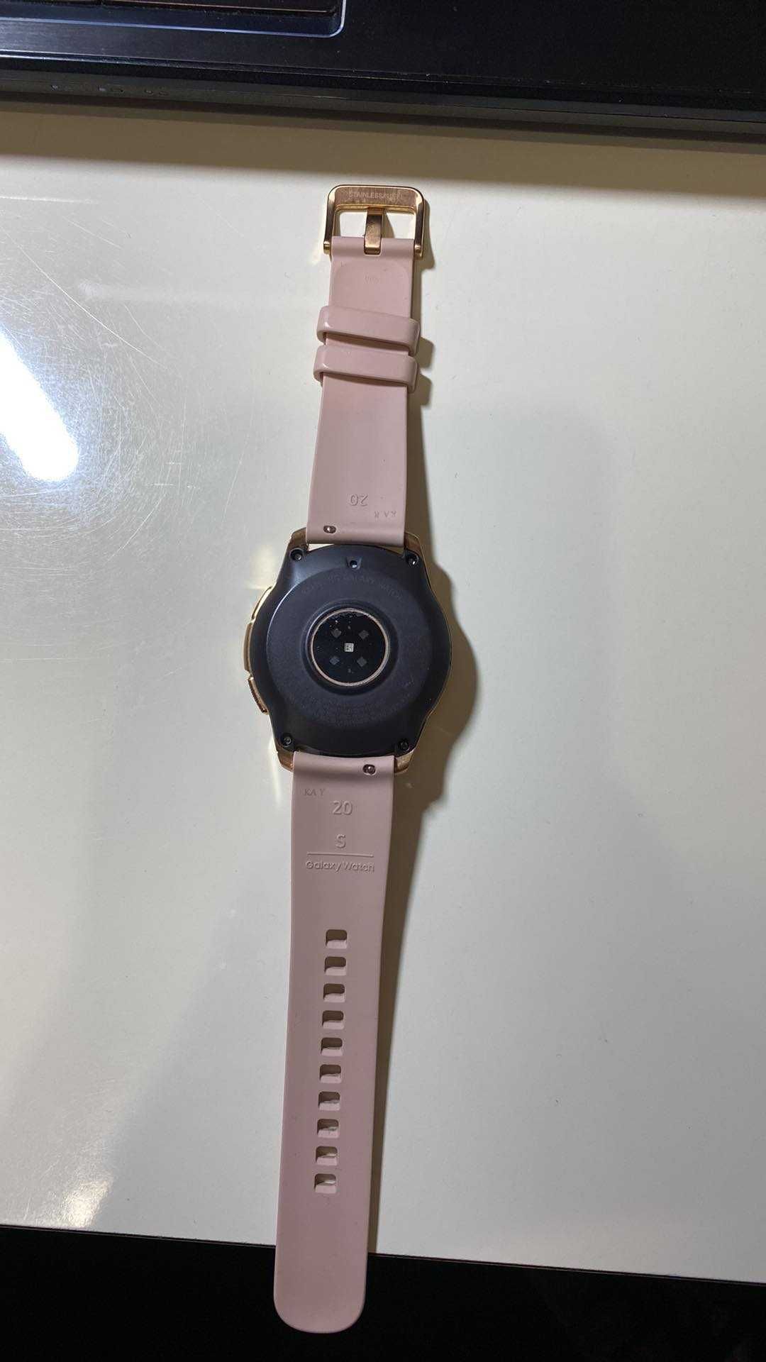 Samsung Galaxy Watch 42mm różowy