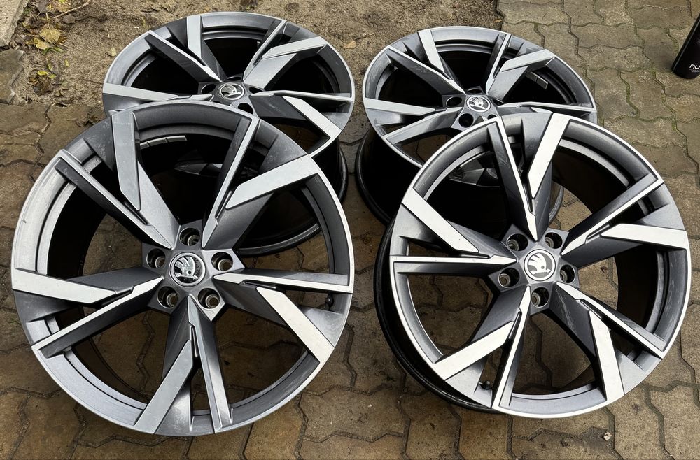 Skoda Eniaq R20 диски Volkswagen ID R20