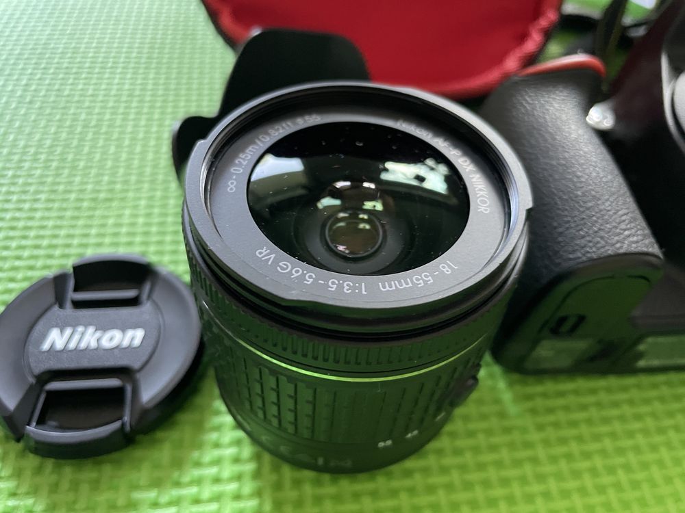 Nikon D5600 Przebieg 890 klatek Stan jak Nowy Zestaw