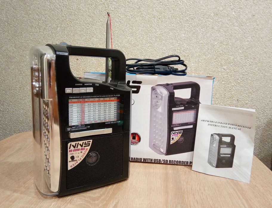 Радиоприемник с фонариком на батарейках NS-099REC MP3 плеер,USB,SD.