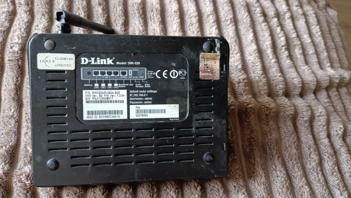 TP-Link та Dlunk