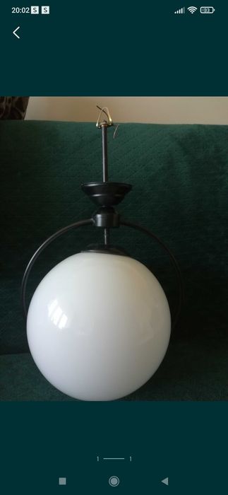 Żyrandol PRL  białe szkło