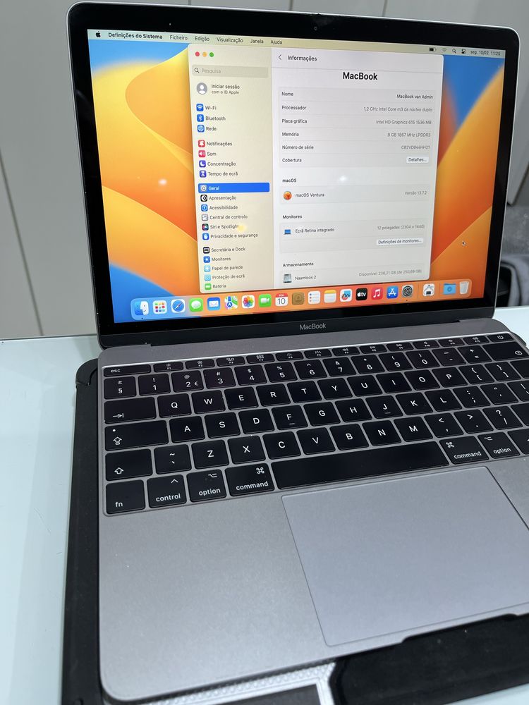 Macbook Retina 12 de 2017, intel M3 8GB Ram 256GB SSD Como Novo