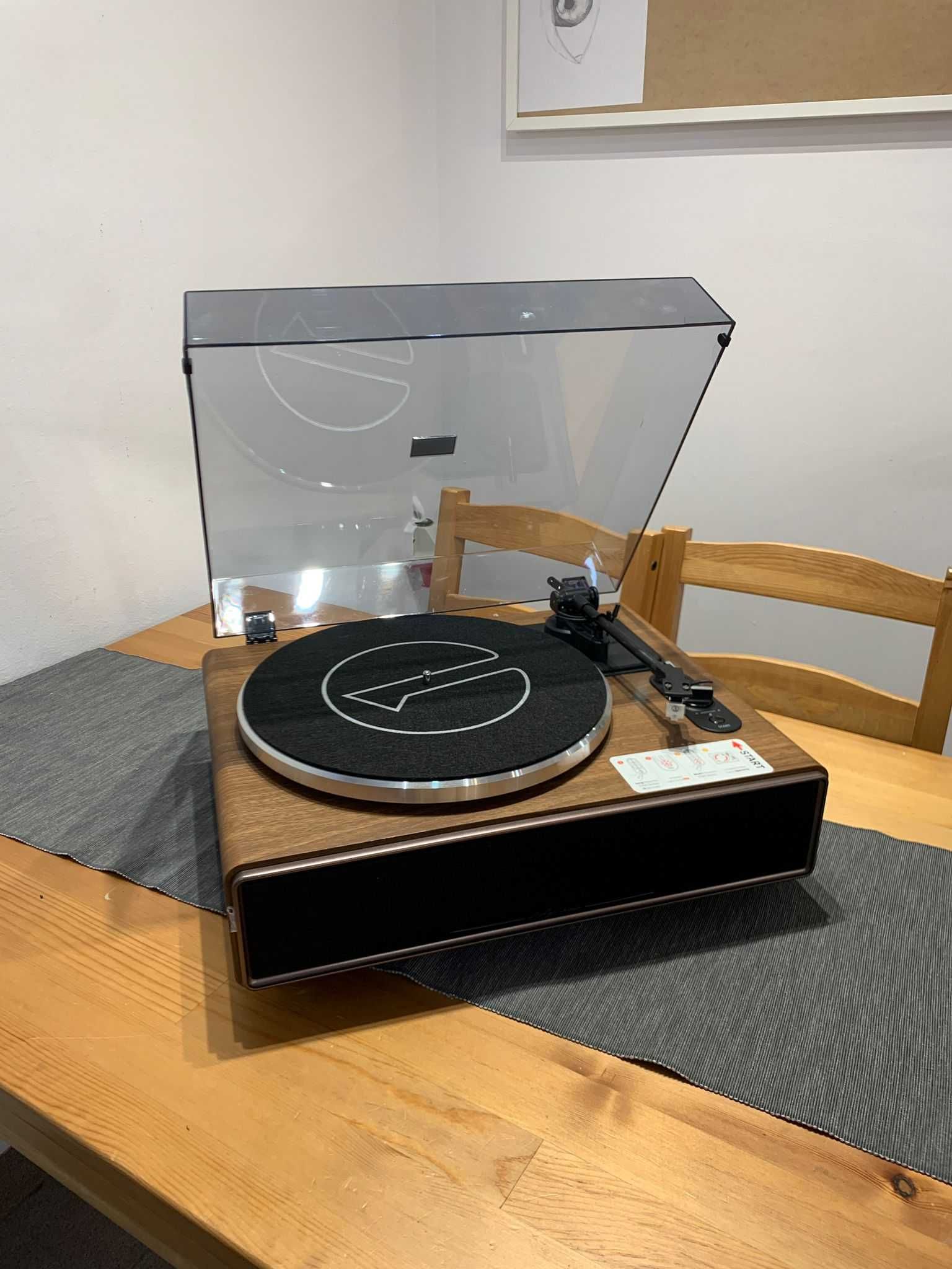 Gramofon 1 BY ONE H009 MM BT Napęd Paskowy 33/45 RPM 35W