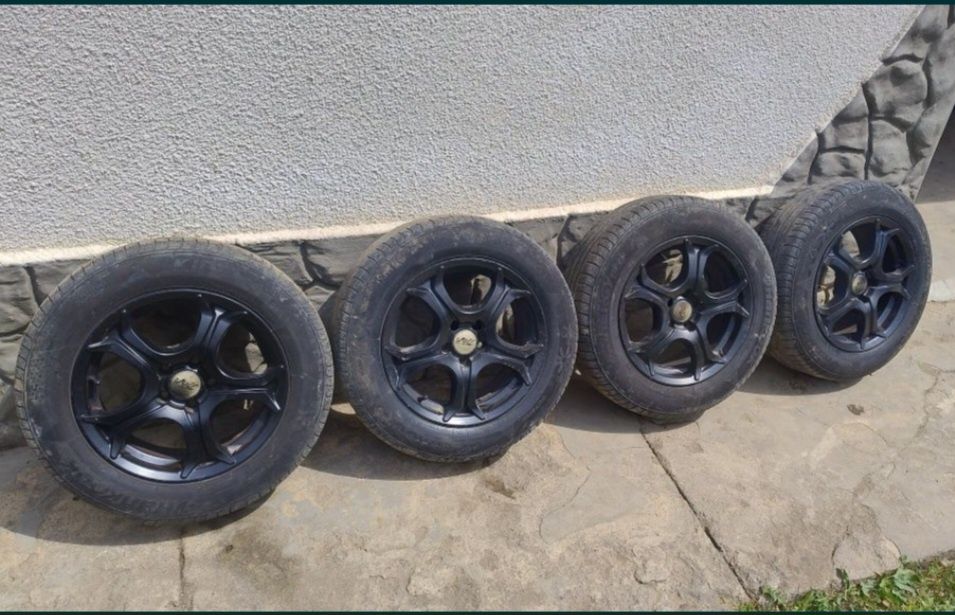 Продаю диски 5×100,R 15. м.Чернівці Садгора.