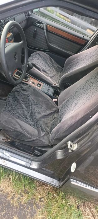 Mercedes-Benz W124 2.3 бензин