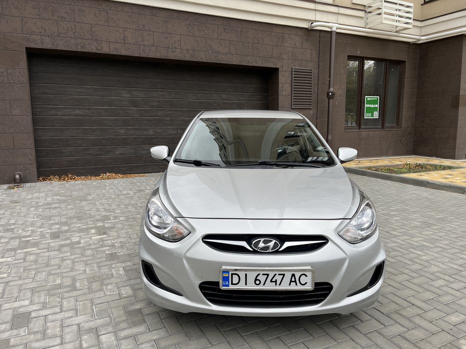 Продам Hyundai Aceent 2013 рік Газ 4