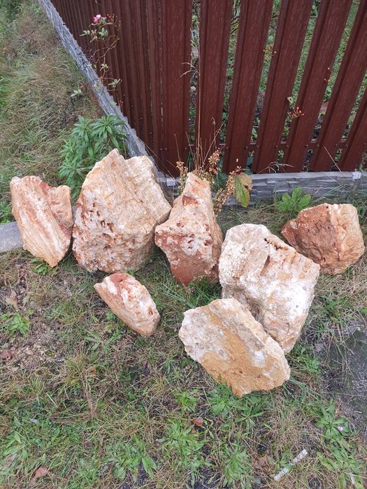 Kalcyt mineral, jura, dekoracja ogrodu, tanio