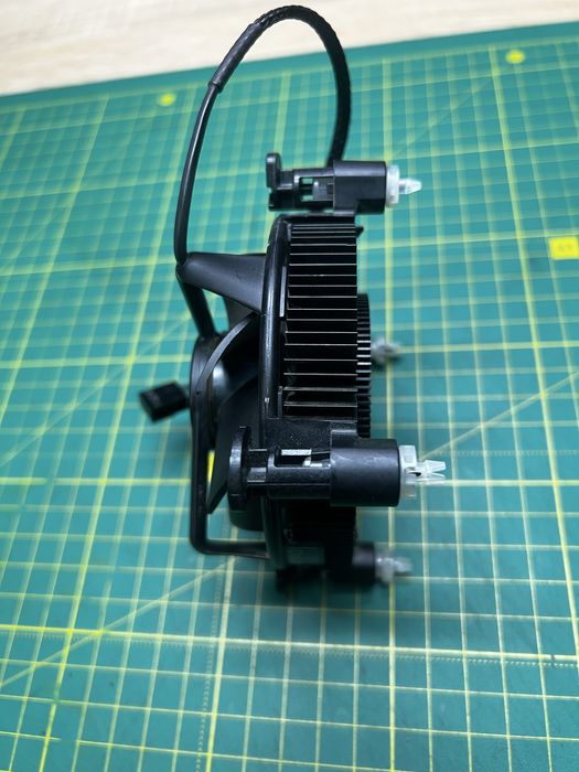 Кулер intel боксовый LGA 1200