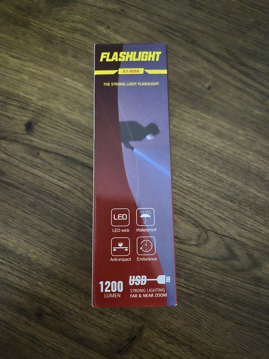 Lanterna LED Portátil