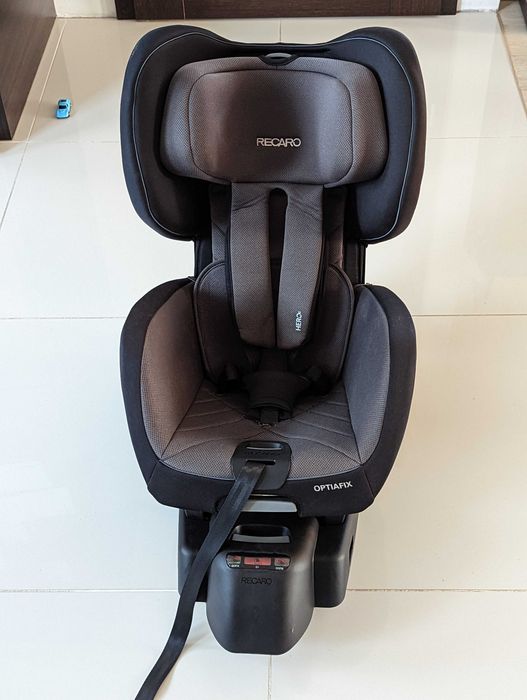 Fotelik Racaro Optiafix 9-18kg Isofix i pasy