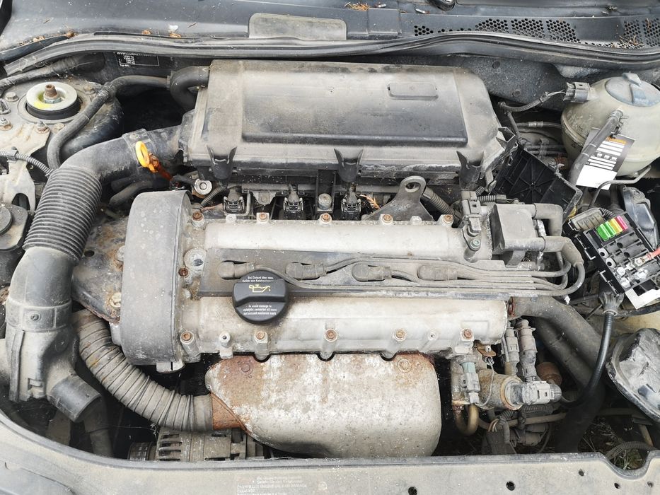 Głowica 1.4 16v AUA golf polo fox