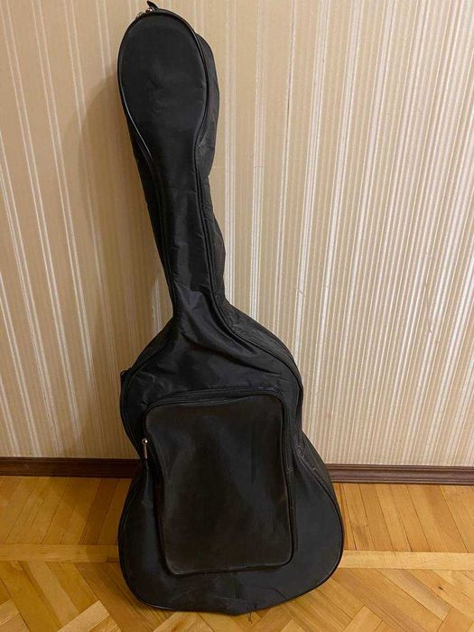 Продам гітару YAMAHA CG112MС