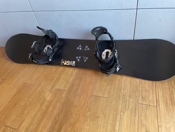 Deska snowboardowa SALOMON 146 cm + wiązania Nidecker