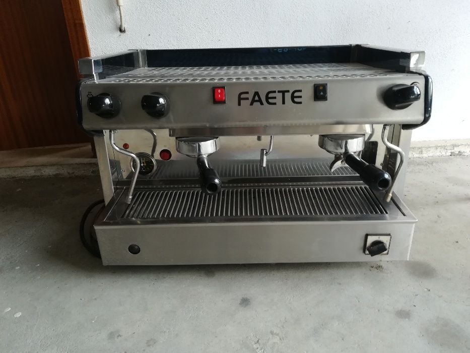 Maquina de Café Profissional FAETE