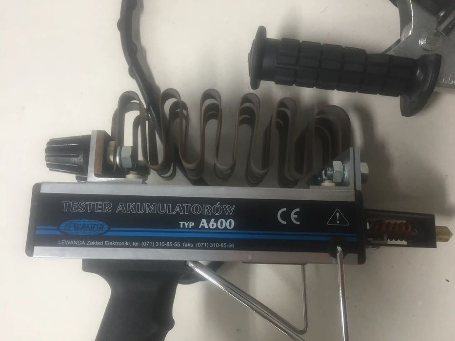 Ręczny tester akumulatorów rozruchowych Lewanda A-600 Profesional PL
